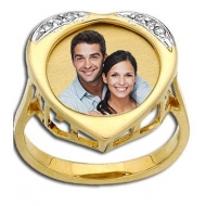 14k Yellow Gold Heart Ring With Diamonds