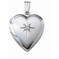 14k White Gold Heart Locket