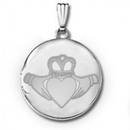 14k White Gold Round Celtic Claddagh Locket