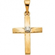 CROSS PENDANT W DIAMOND