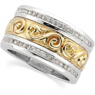 TWO TONE DIAMOND RING