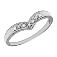 14K Gold Chevron Diamond Promise Ring