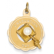 14k Graduation Day with Cap   Cultured Pearl Charm