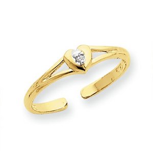 14k Yellow Gold Heart With  01 Ct Diamond Toe Ring