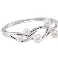 Freshwater Cultured Pearl Bangle Bracelet
