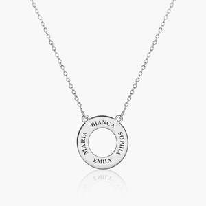 Personalized Mother s Disc with up to 4 Names   Chain Included
