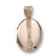 14k Premium Weight Yellow Gold Oval with Diamonds Picture Locket