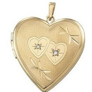 14K Yellow Gold Heart Shaped Locket W/Diamond