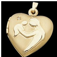 MOTHER`S DEVOTION LOCKET W/ Diamond