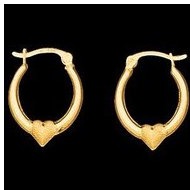 14K Yellow Gold Teen Hoop Earring W/Heart
