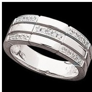 14K White Gold Diamond Ring