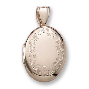 18k Premium Weight Yellow Gold Oval Locket