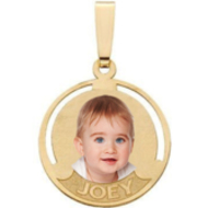 Round Pendant w/ One Name