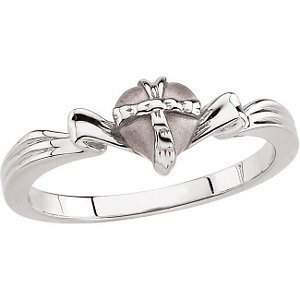 The Gift Wrapped Heart Ring