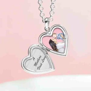 Sterling Silver Mother   Daughter  Or Son Forever Heart Photo Locket
