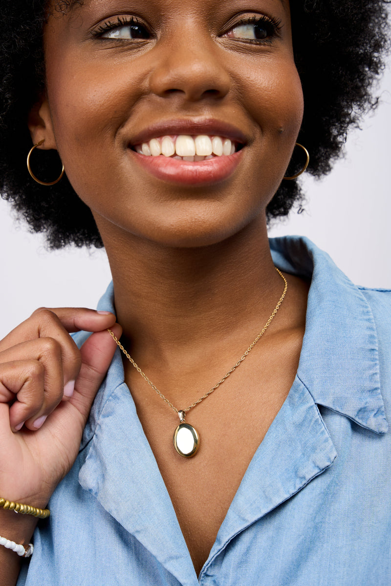 Shop Oval Lockets