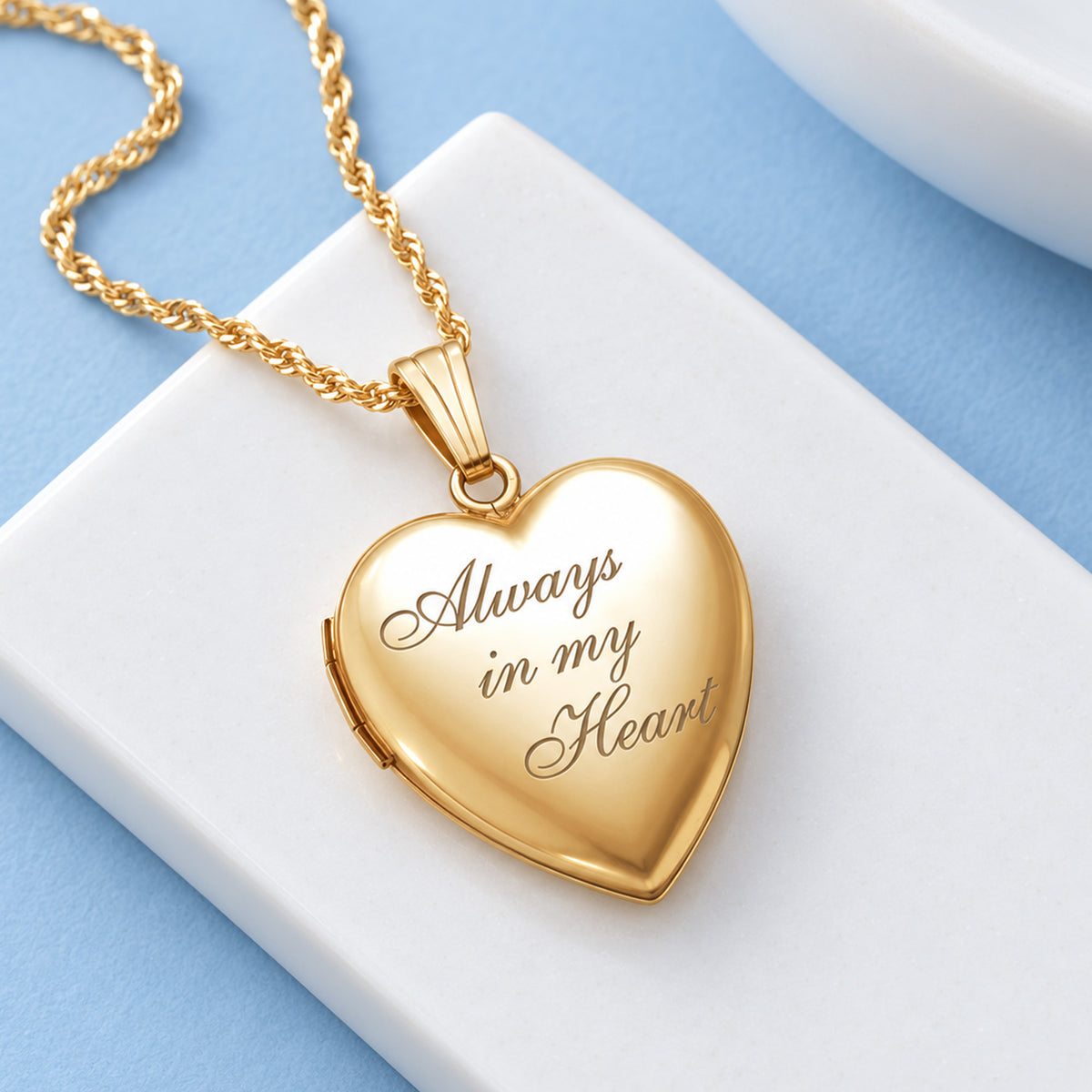 Always In My Heart Photo Locket - lifestyle