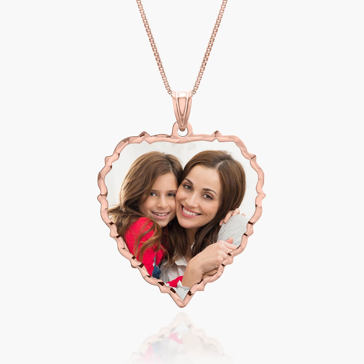 Small Scalloped Heart Photo Pendant