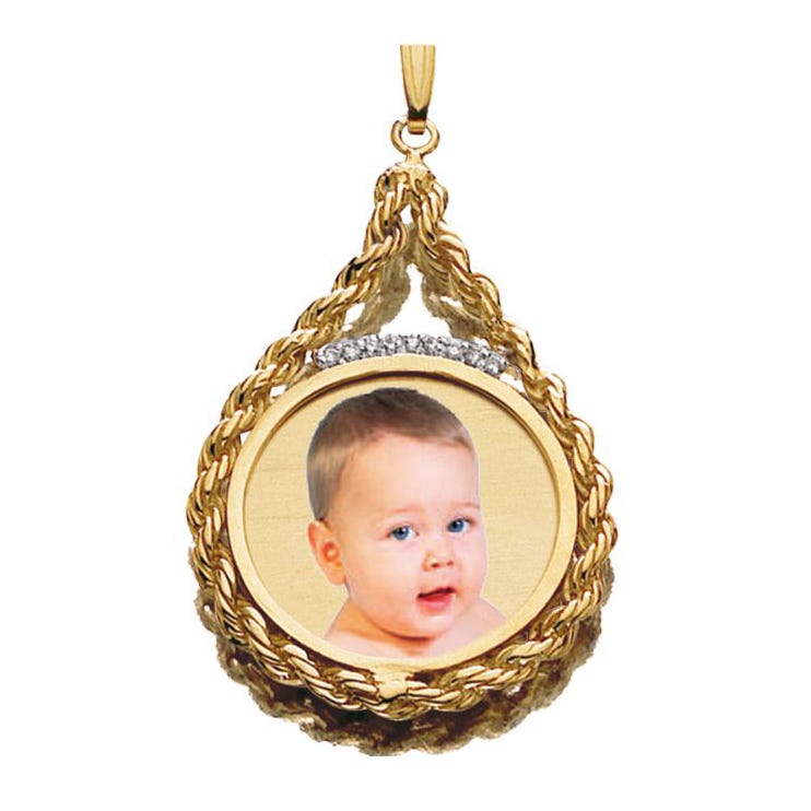 Roped Round with 9 Diamonds Photo Engraved Pendant