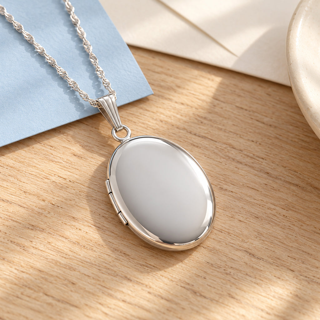 Plain Oval Photo Locket - lifestyle