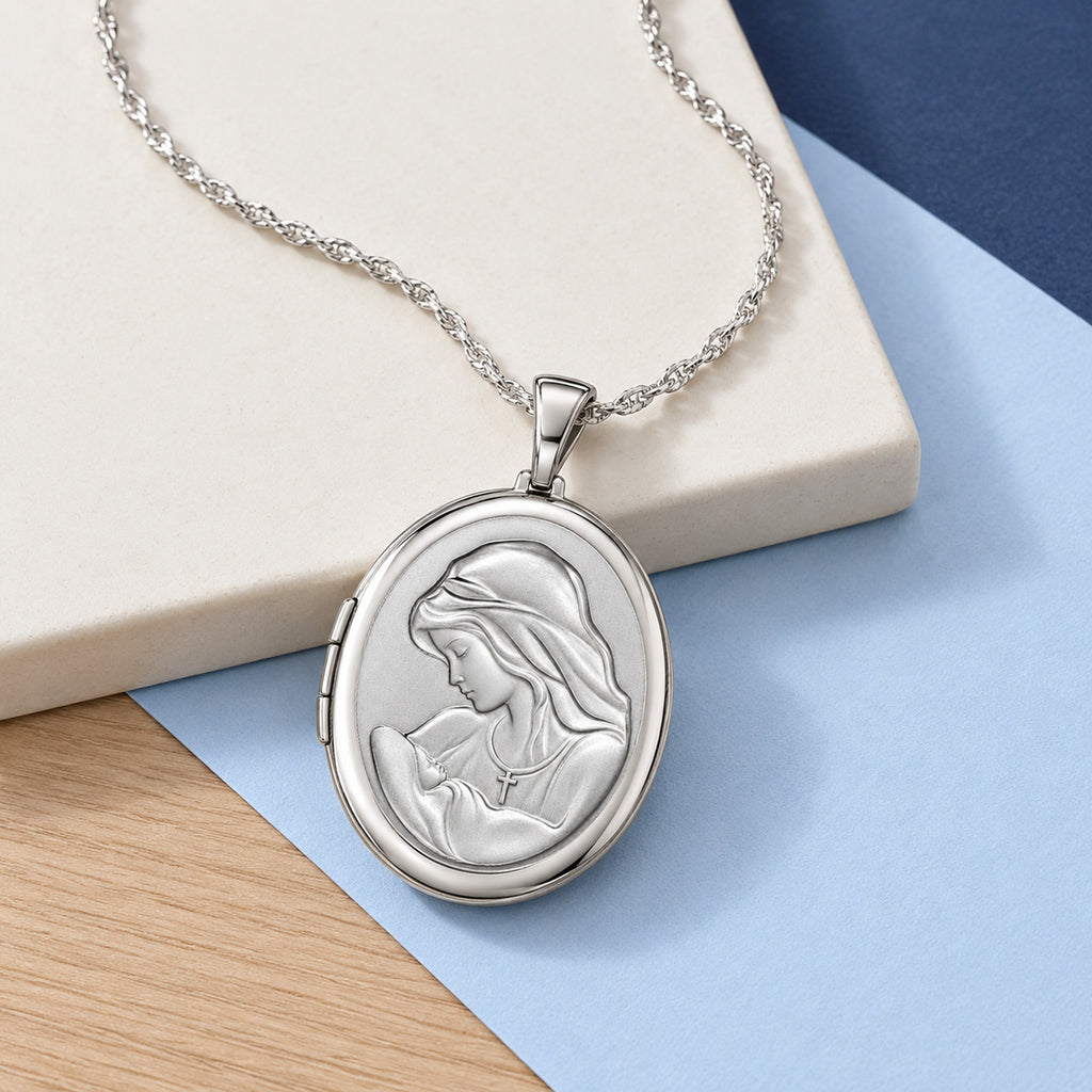 Mother and Child Oval Photo Locket - lifestyle