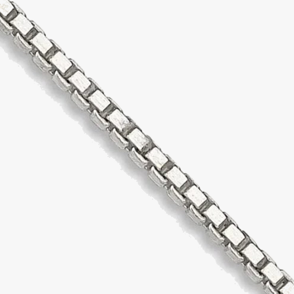 Chain photo — 2500 × 2500