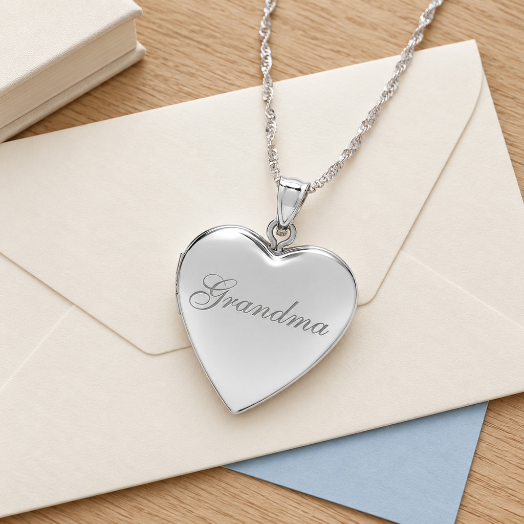 Grandma Sweetheart Photo Locket - lifestyle