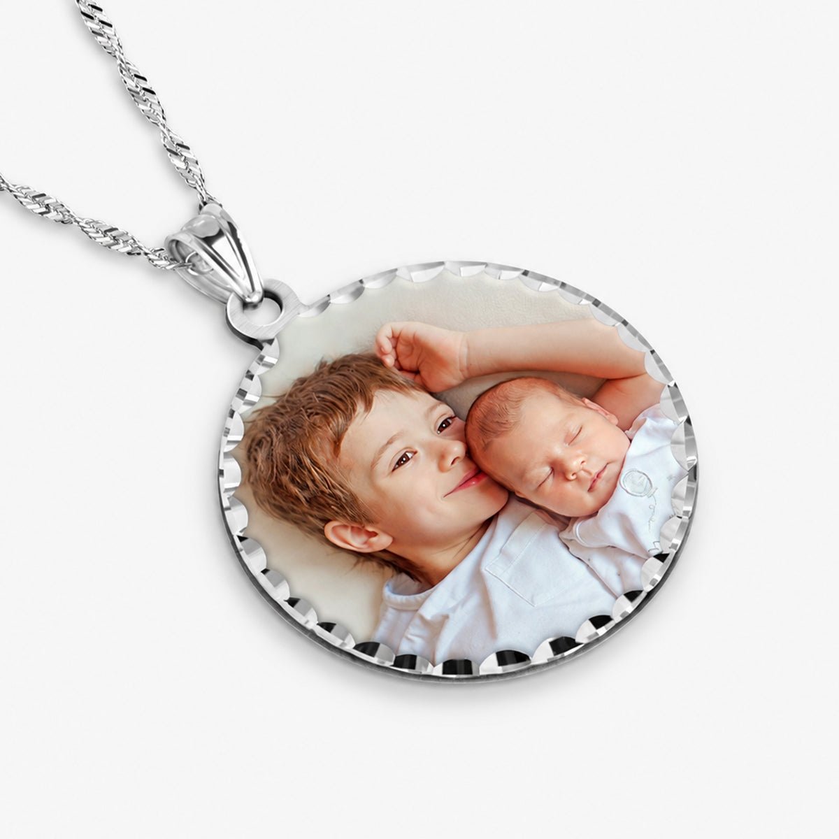 Round Photo Engraved Pendant with Diamond Cut Edge