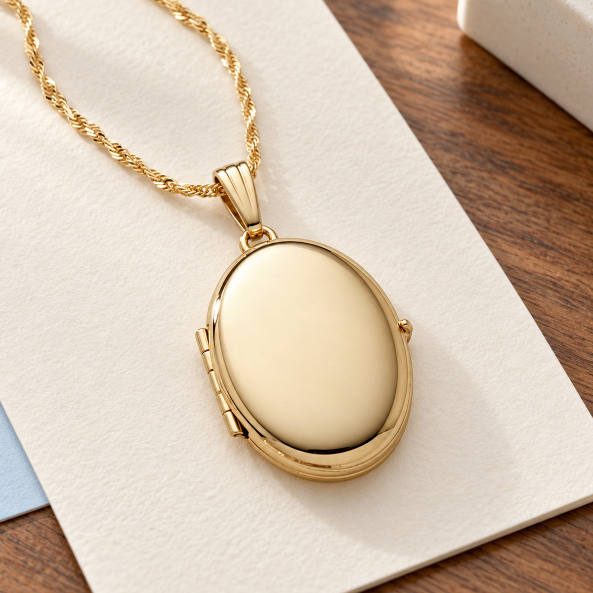 14K Gold Filled Oval 4 Photo Locket - lifestyle