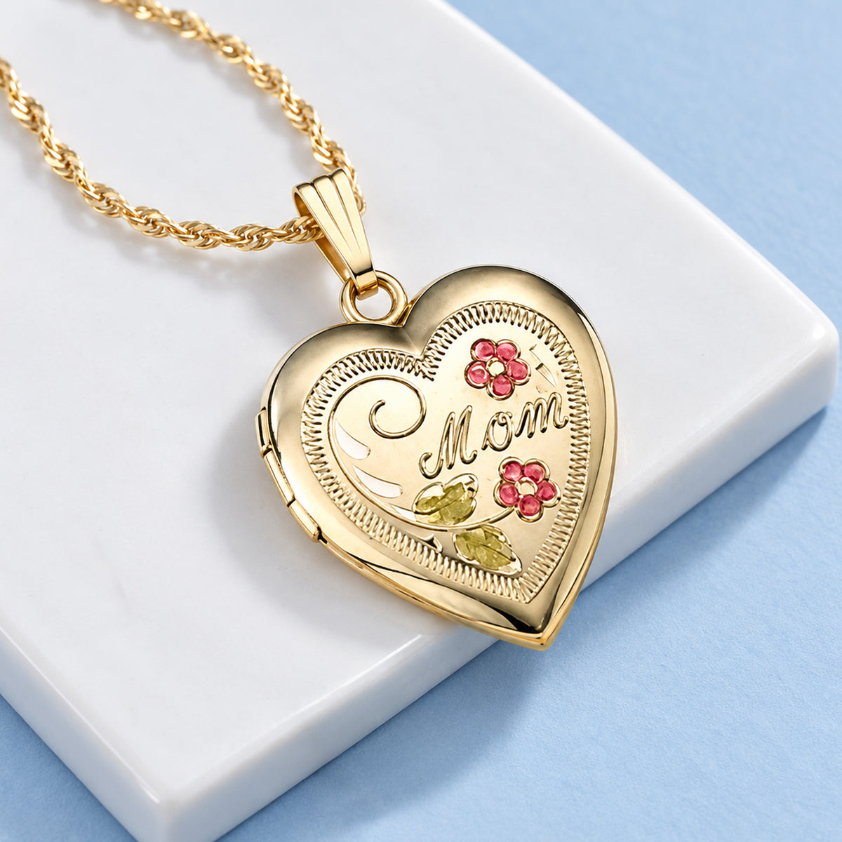 14K Gold Filled Mom Heart Photo Locket - lifestyle