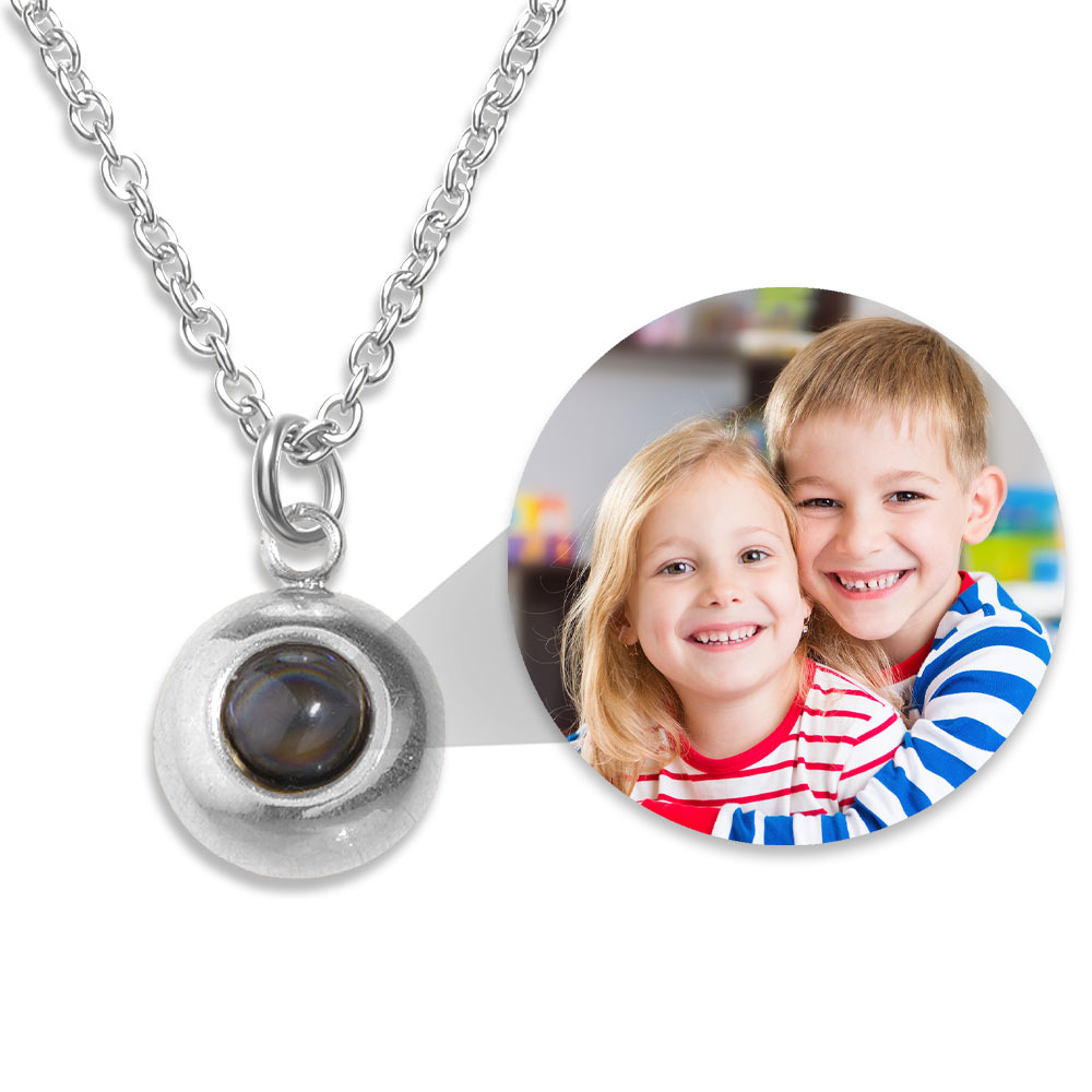 Photo Projection Round Pendant & Chain