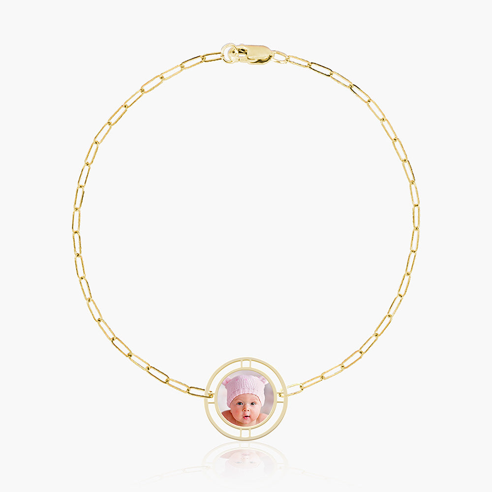 Round Pendant with Open Border Paperclip Bracelet