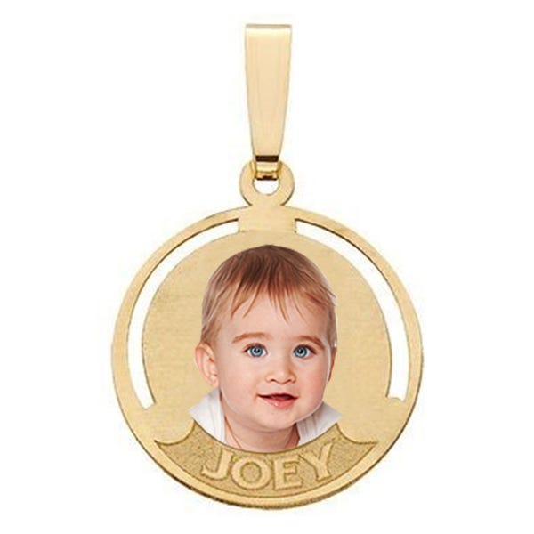 Round Pendant w/ One Name