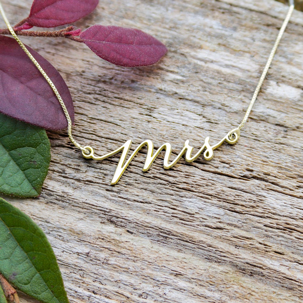 Mrs. Script Nameplate Necklace with Chain