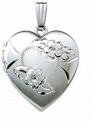 14K White Gold Heart Photo Locket