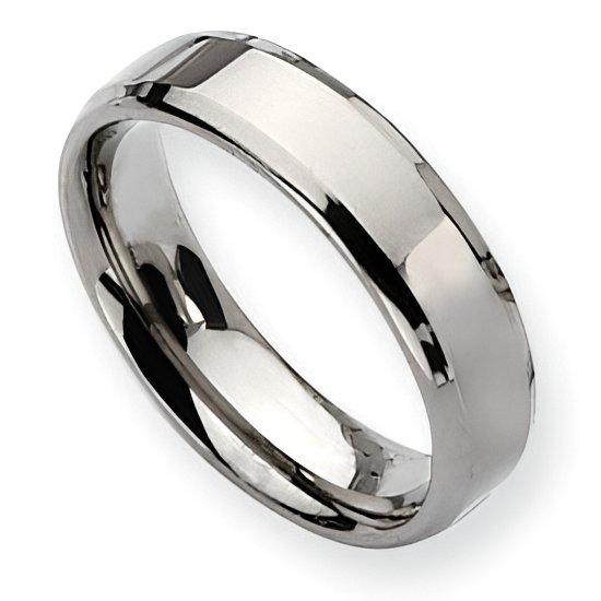Titanium Beveled Edge Approx. 0.24 Inch Polished Band