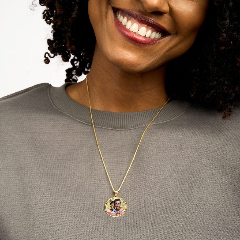 Round Bezel Frame Photo Engraved Pendant
