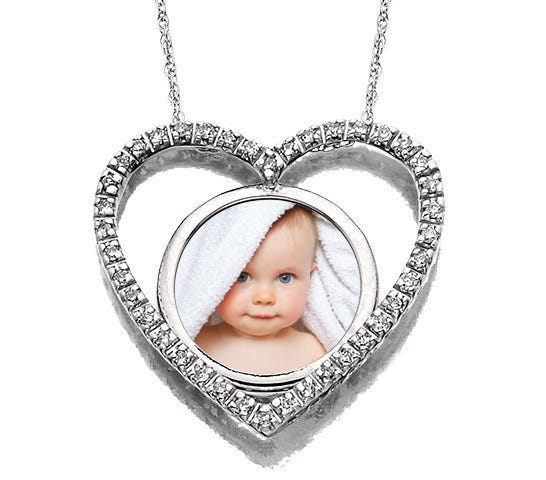 14K White Gold Diamond Heart Photo Pendant Picture Charm