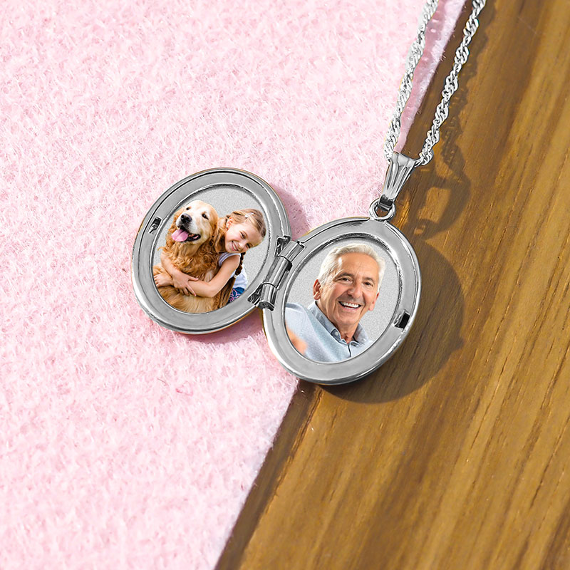 Oval Marine Corps Picture Locket