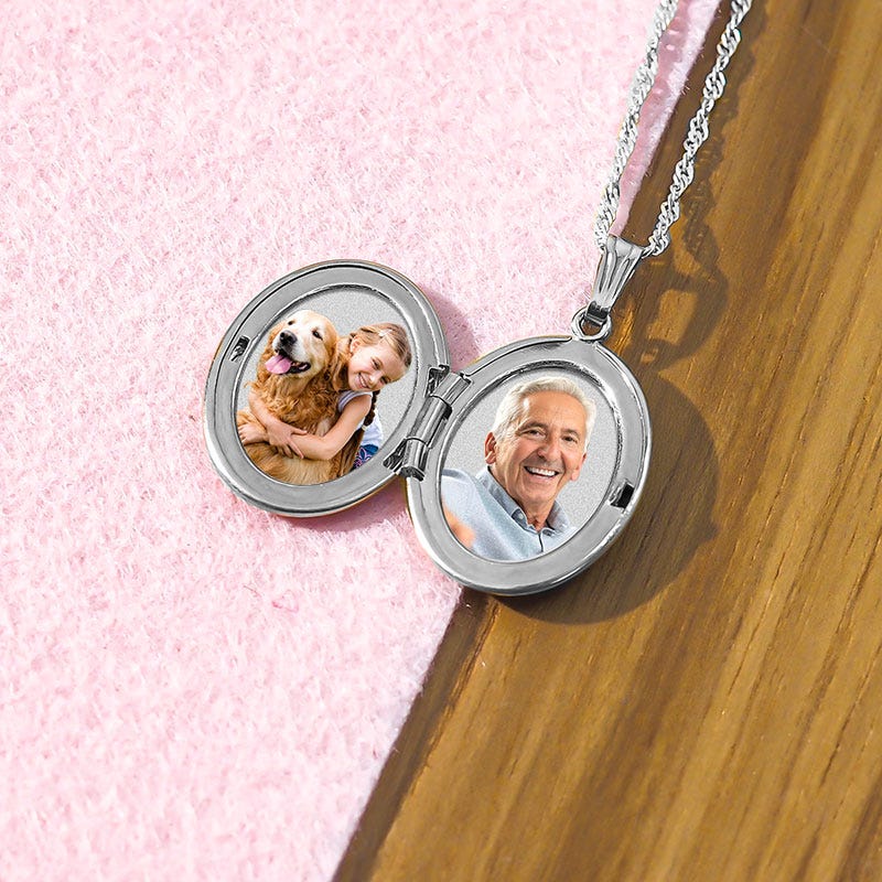 14K White Gold Oval Photo Locket
