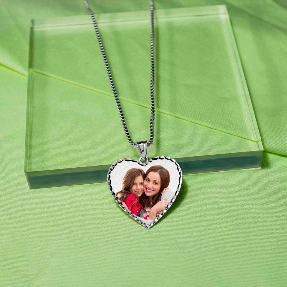 Modern Heart Photo Pendant with Diamond Cut Edge