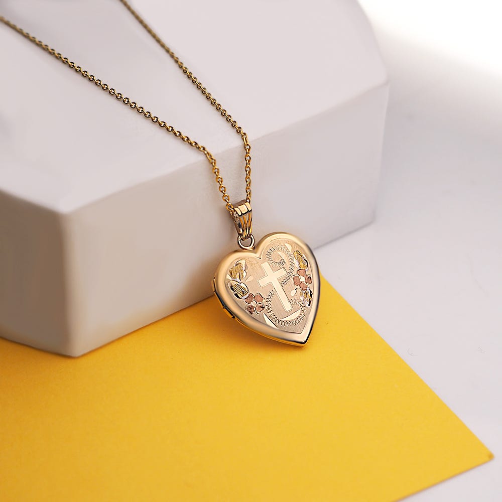 Solid 14K Yellow Gold Floral Heart Photo Locket