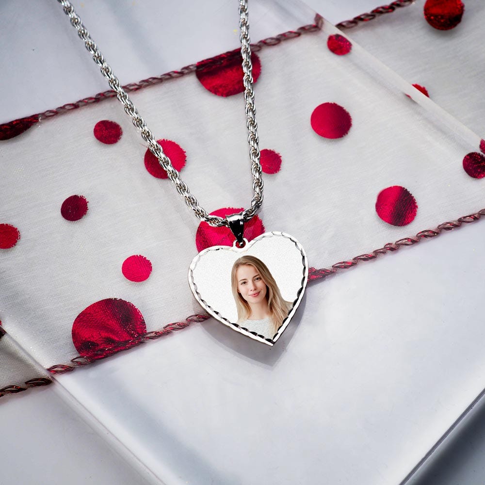 Modern Heart Photo Pendant with Diamond Cut Edge