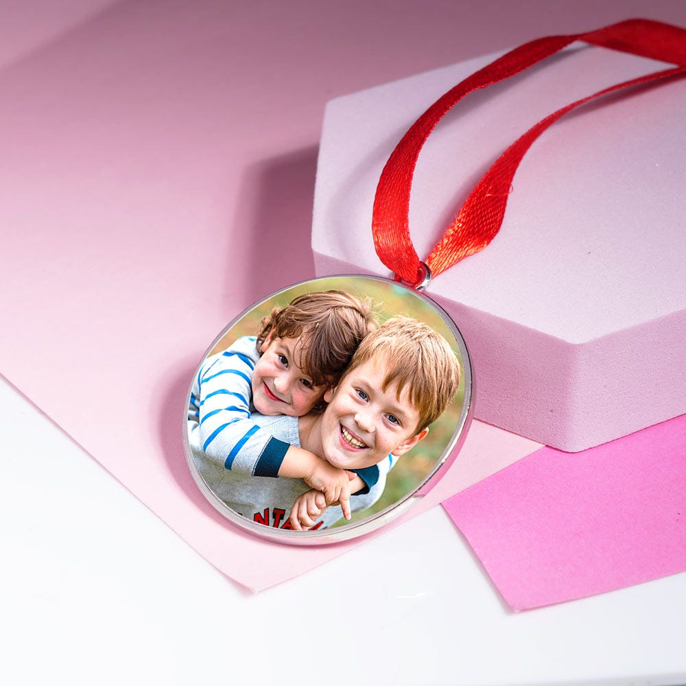 Stainless Steel Round Photo Engraved Ornament
