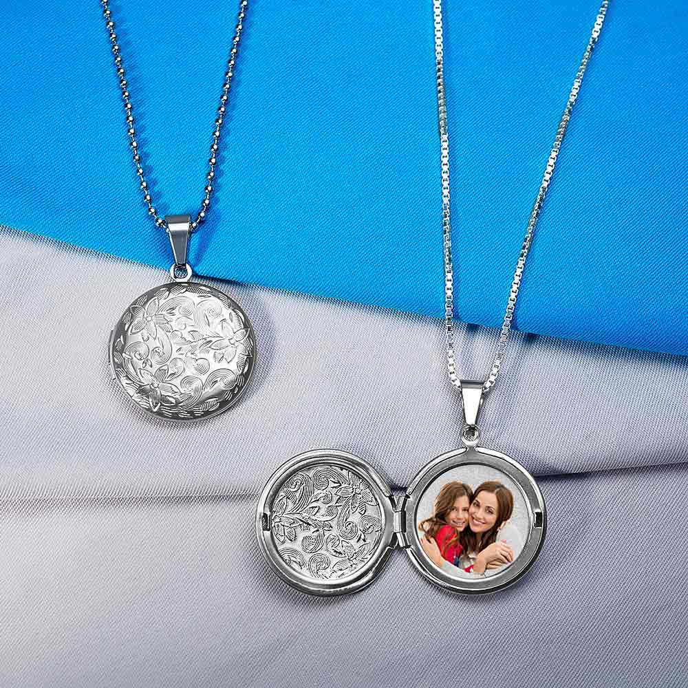 Round Floral Photo Locket With 18" Chain