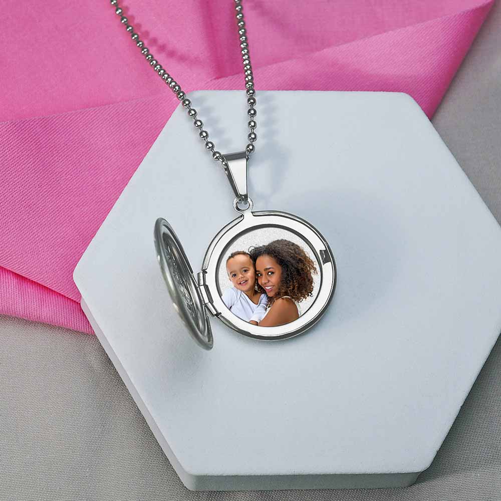 Round Floral Photo Locket With 18" Chain