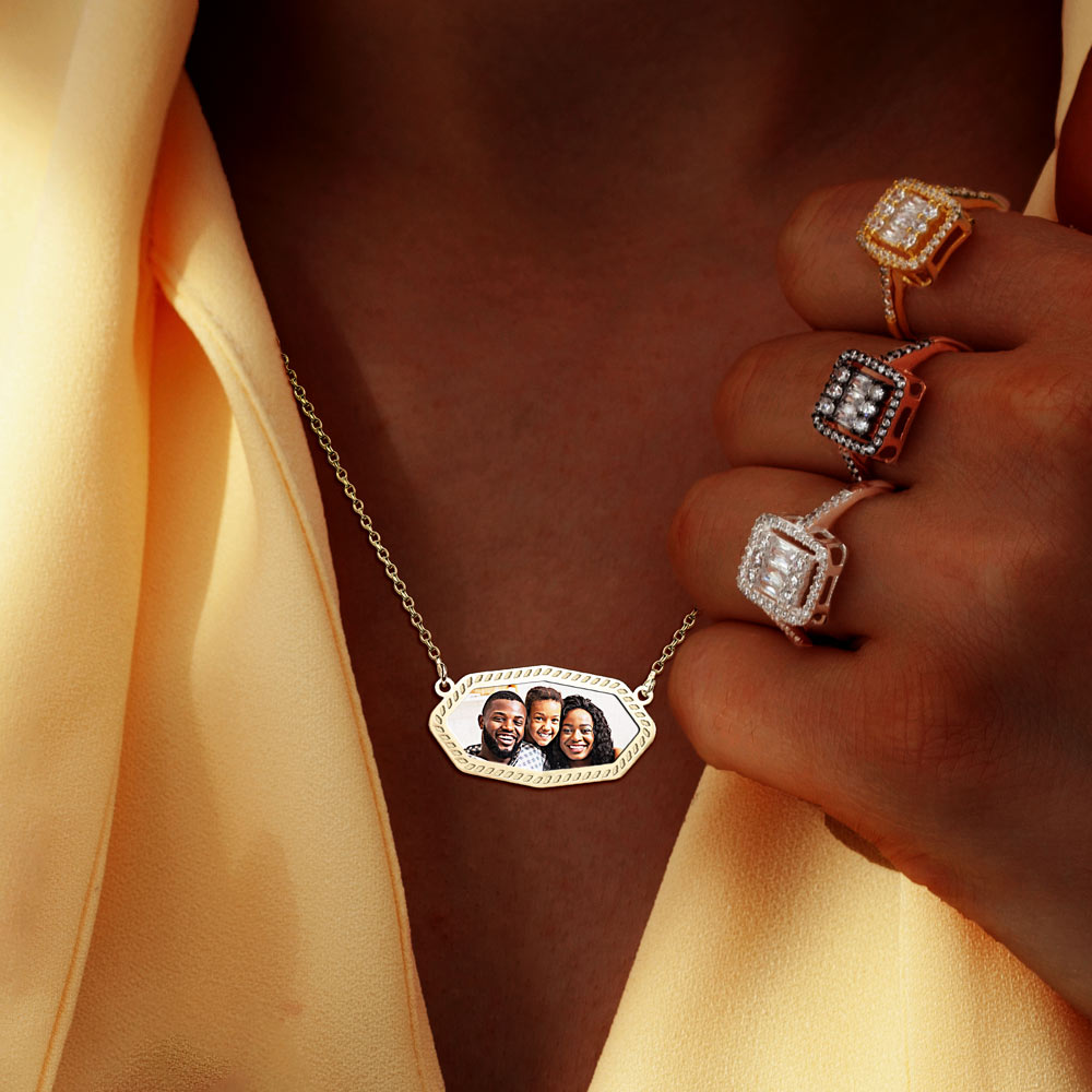 PicturesOnGold product photograph
